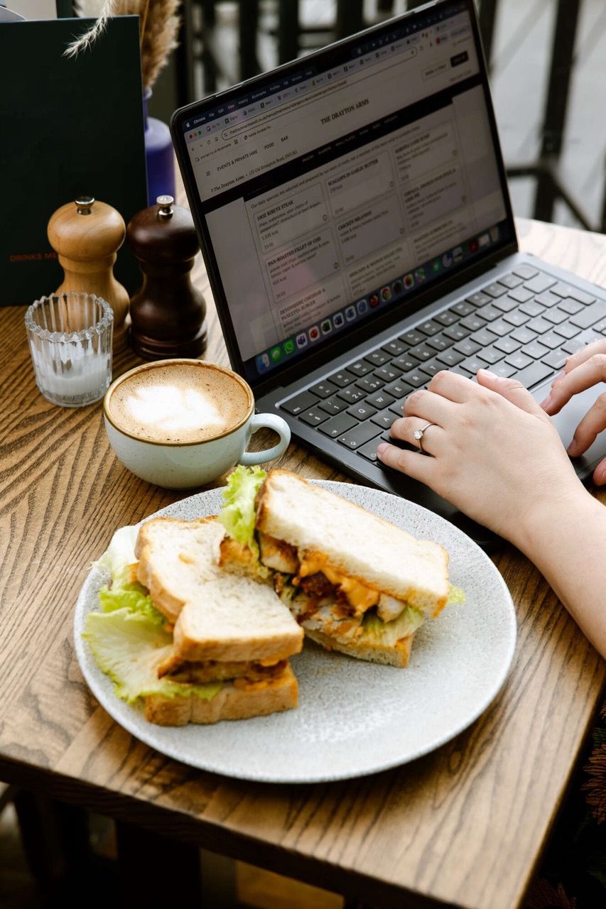 Working lunch at The Duke of Wellington Notting Hill